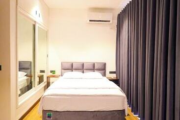 ペンション Forest Face Lodge