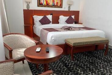 Manna Heights Hotel And Conference Center