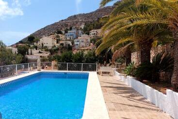 بنسيون Amazing View Villa