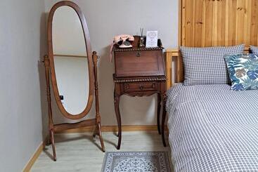 ペンション Jeju Junny Binny House Bed And Breakfast