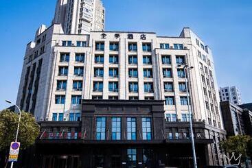 Ji Hotel Liyang Wharf Street