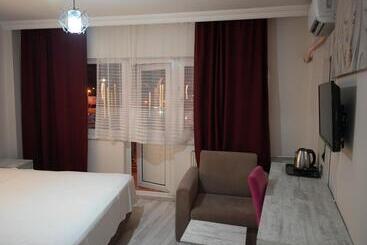 Premium Otel