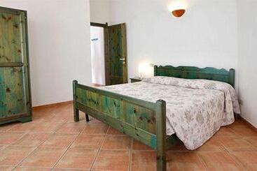 هتل آپارتمان Residence Capo D’orso