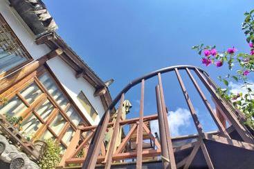 هتل Heshun Xinyue Boutique Inn