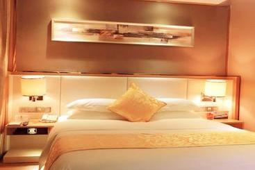 Super 8 Hotel Select Guangzhou Railway Station Xicun Subway Station