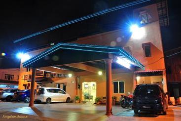 فندق Angel Resthouse