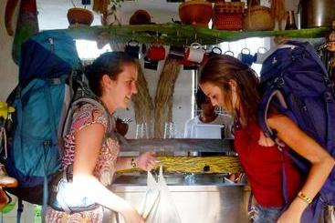 هاستل Gipsy Backpackers