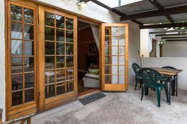 住宿加早餐  Nanna Rous  Town House