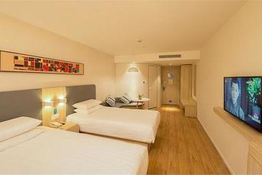 هتل Hanting  Weifang Beihai Road Futian Leiwo