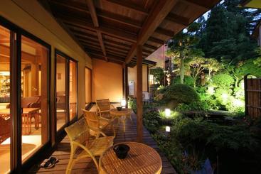 Kuhe Ryokan