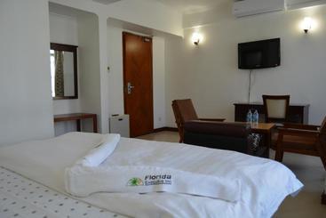 هتل Florida Executive Inn