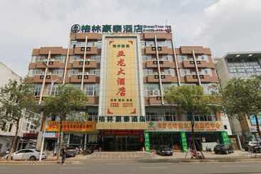 酒店 Greentree Inn Jiangsu Zhenjiang Jurong Yalong Business
