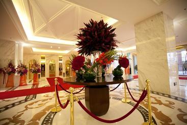 هتل Wuhan Oriental Jianguo