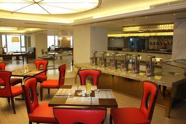 هتل Wuhan Oriental Jianguo