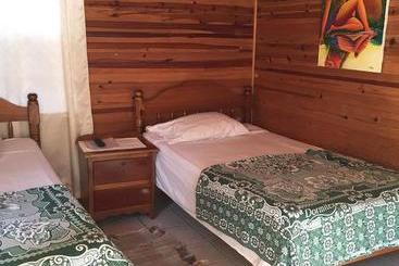 هتل Blue Wave Guest House