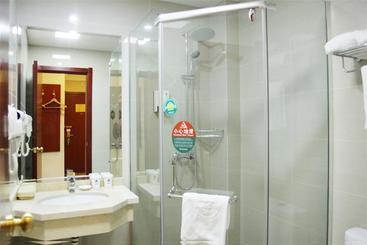 هتل Greentree Inn Anhui Anqing Wuyue Plaza Business