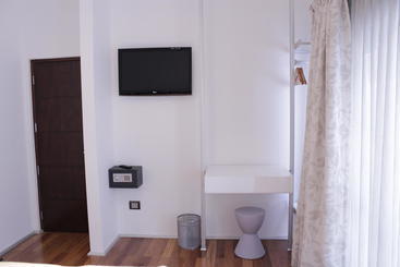 هتل Aruma  Boutique