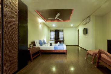 ホテル Vibrant Jubilee Hills