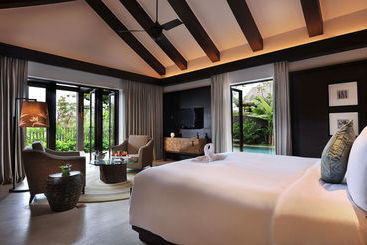 هتل Narada Resort & Spa Perfume Bay