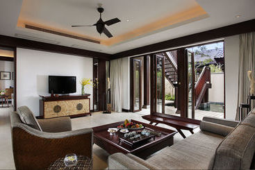 هتل Narada Resort & Spa Perfume Bay