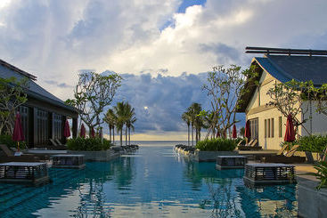 هتل Narada Resort & Spa Perfume Bay