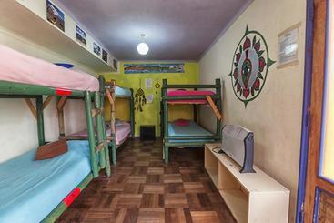 Aji Verde Hostel