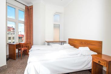 City Apartment Hotel