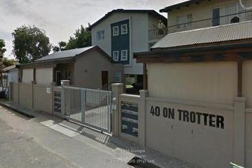 Knysna Pocket Breaks Unit 3