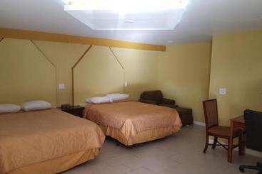 Budget Motel