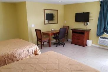 Budget Motel