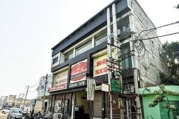 ホテル Ashiana Farm