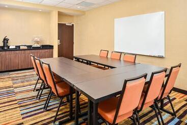 酒店 Fairfield Inn & Suites By Marriott Warrensburg