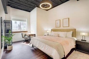 茅舍 Modern Harrisonburg Home   2 Mi To Jmu!