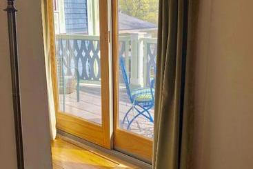 Chesley Road Bed And Breakfast