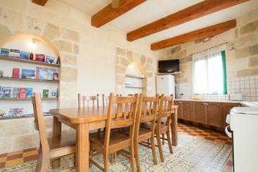 Gozo B&b