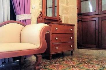 Gozo B&b