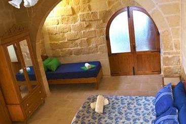 Gozo B&b