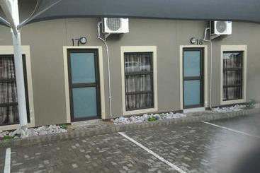 هتل Rundu
