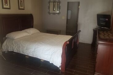 汽车旅馆  Arbor Inn Motor Lodge