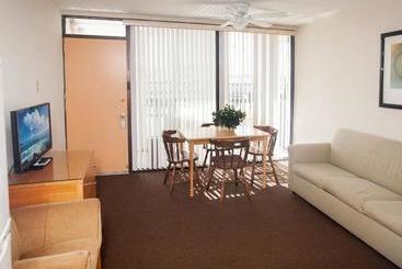 مُتل Horizon Motor Inn Beach Block & Close To Morey S Piers