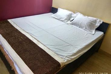 هتل Kanpur Villa