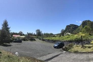 هتل La Ferme Du Pommeau