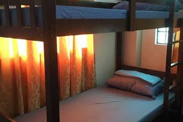 Joyful Island Hostel Mactan Beach