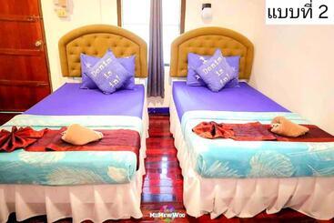 هتل The Nanda Beach Resort