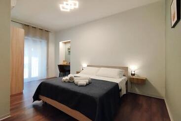 پانسیون Kalon Brion House