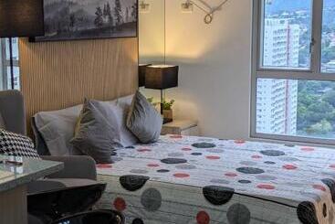 Апарт-отель Discover April Opulence   A Luxurious Urban Oasis At Cebu It Park