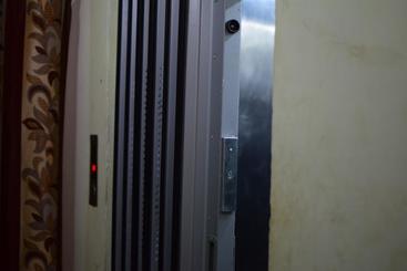 تختخواب و صبحانه Dhingra Residency