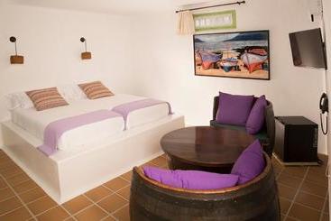 Ito La Era B&b