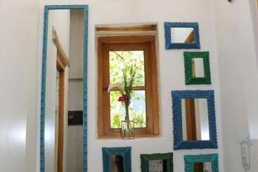 هتل Natural Human Boutique Sanctuary   Sacred Valley Peru