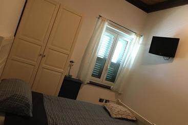 B&b Polepole